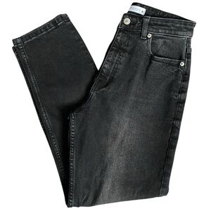 Zara Women’s Black Straight Jeans Size 6